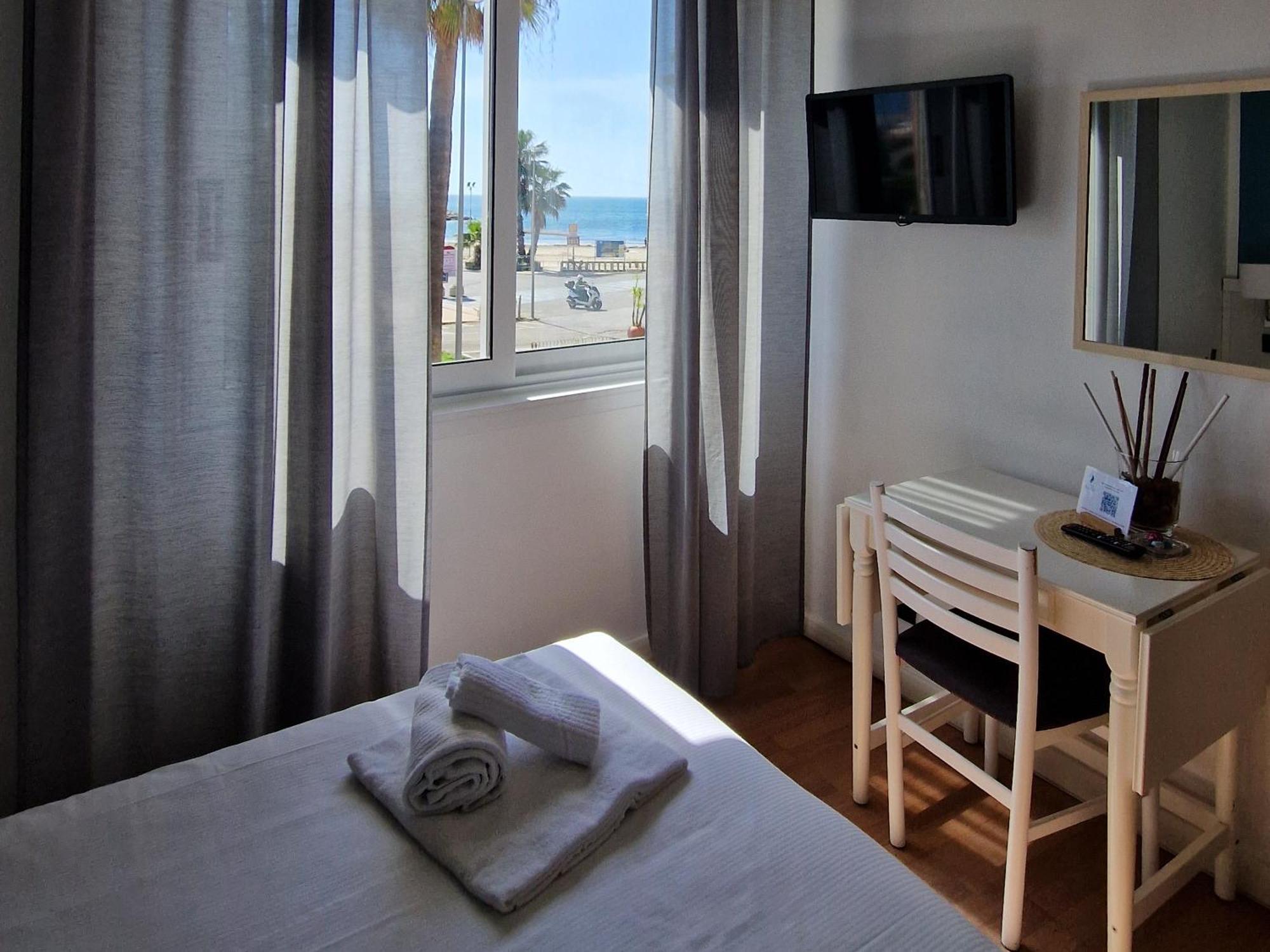Vela Bianca H & R Hotel Diano Marina Cameră foto