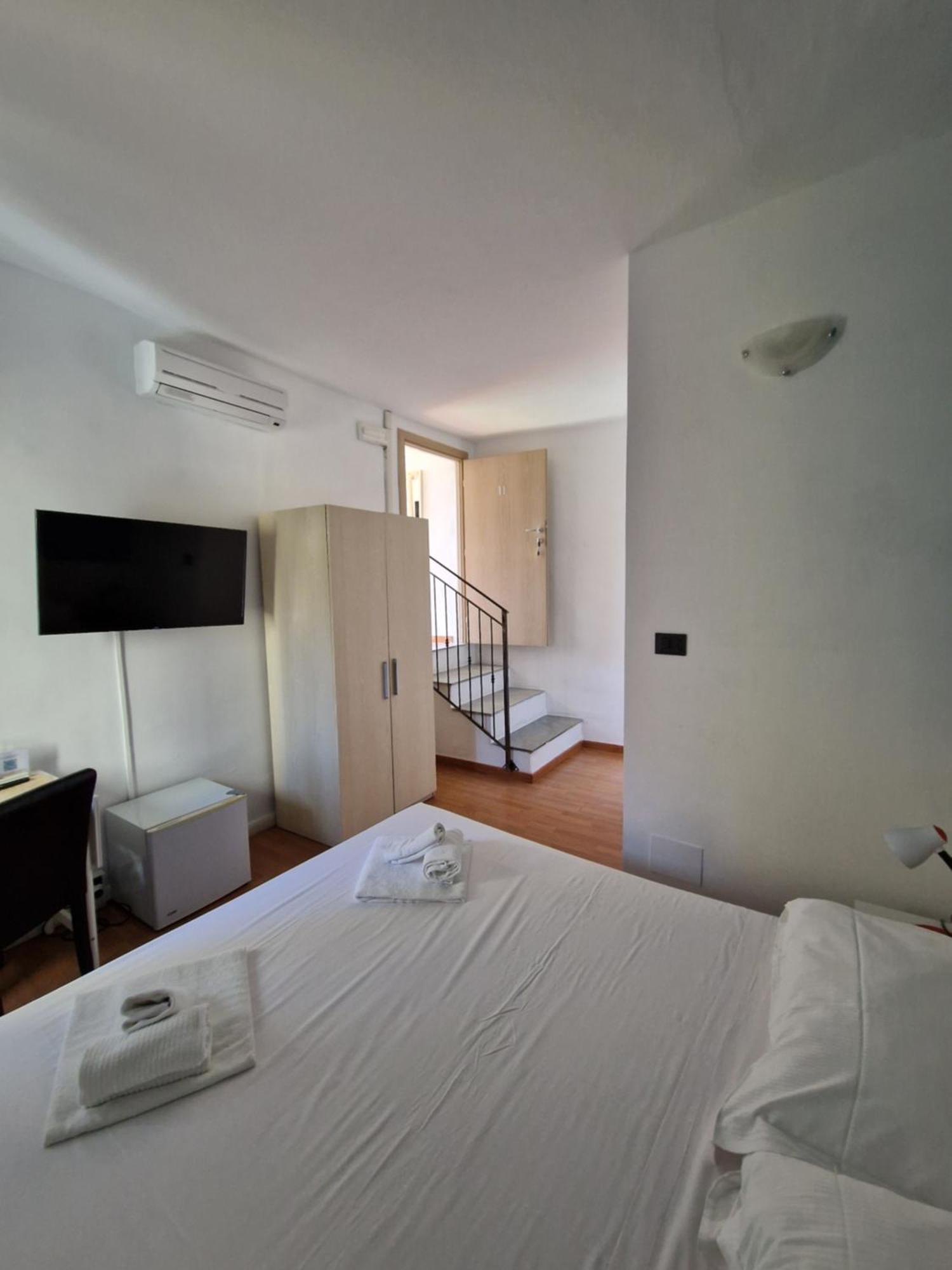 Vela Bianca H & R Hotel Diano Marina Cameră foto